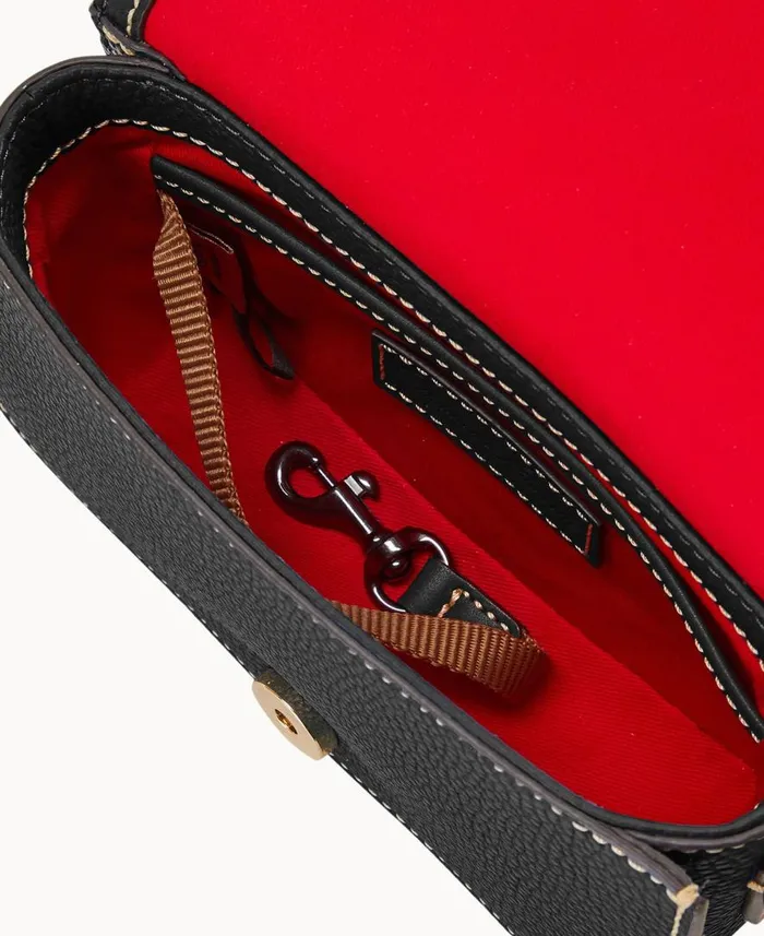 Woman Pebble Grain Kitty Crossbody Black Black Dooney and Bourke Crossbodies Woman Pebble Grain Kitty Crossbody Black Black Dooney and Bourke Crossbodies