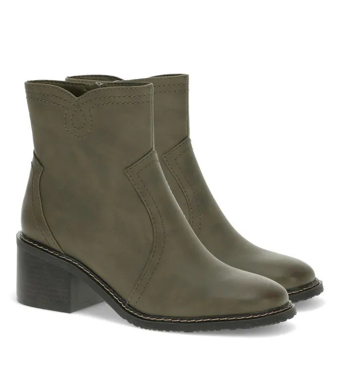 Women Calloway Block Heel Bootie Moss Mist Baretraps Booties