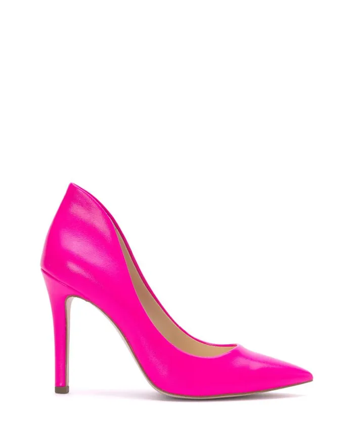 Women Cambredge Pump In Candy Pink Jessica Simpson Pumps