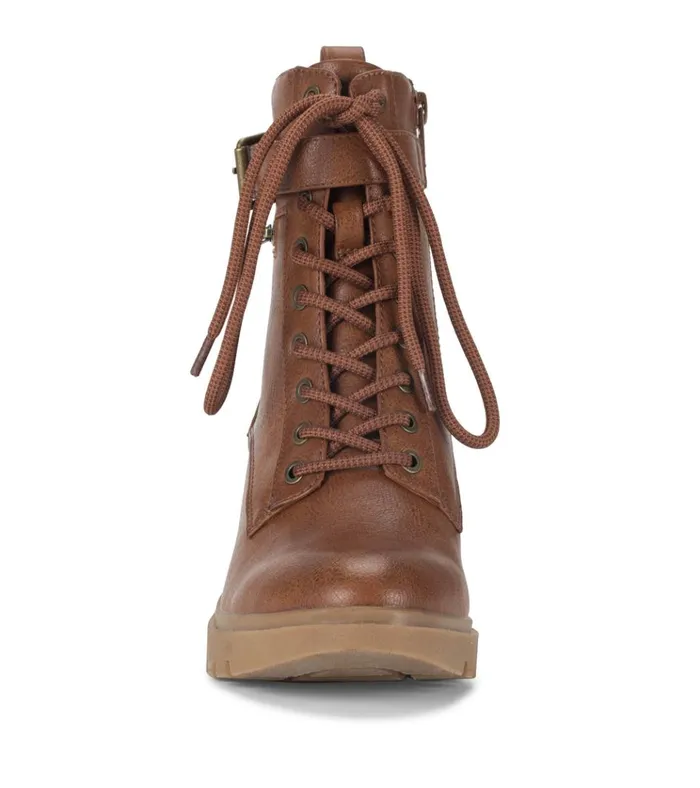 Women Dani Lace Up Boot Cognac Baretraps Booties