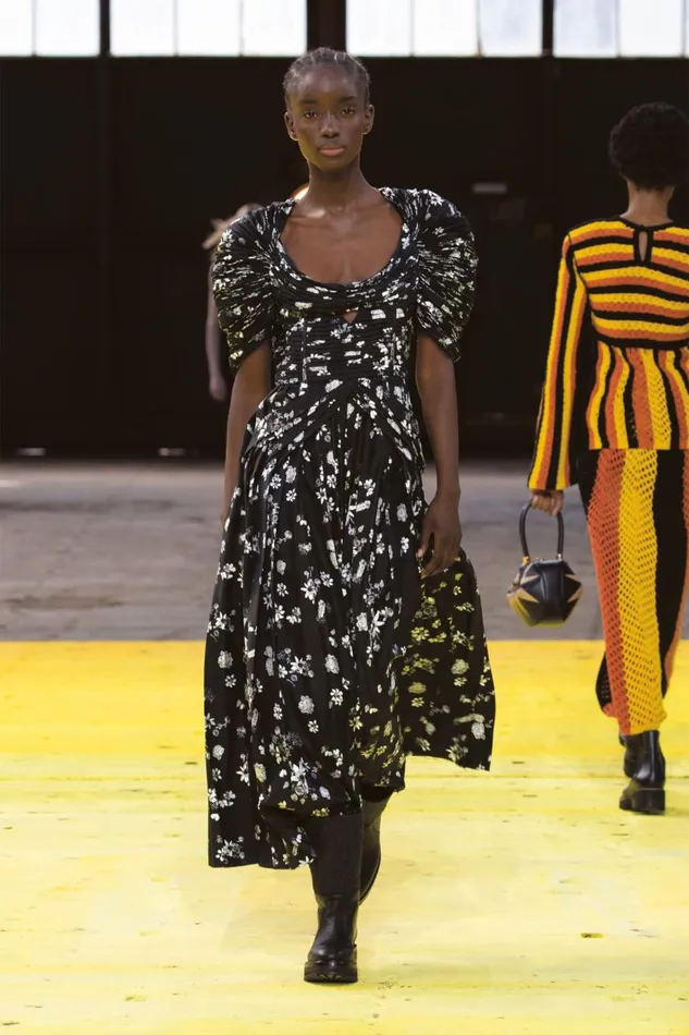 Women Dresses Gabriela Hearst Peggy Corrugated Dress In Black and White Printed Silk Twill