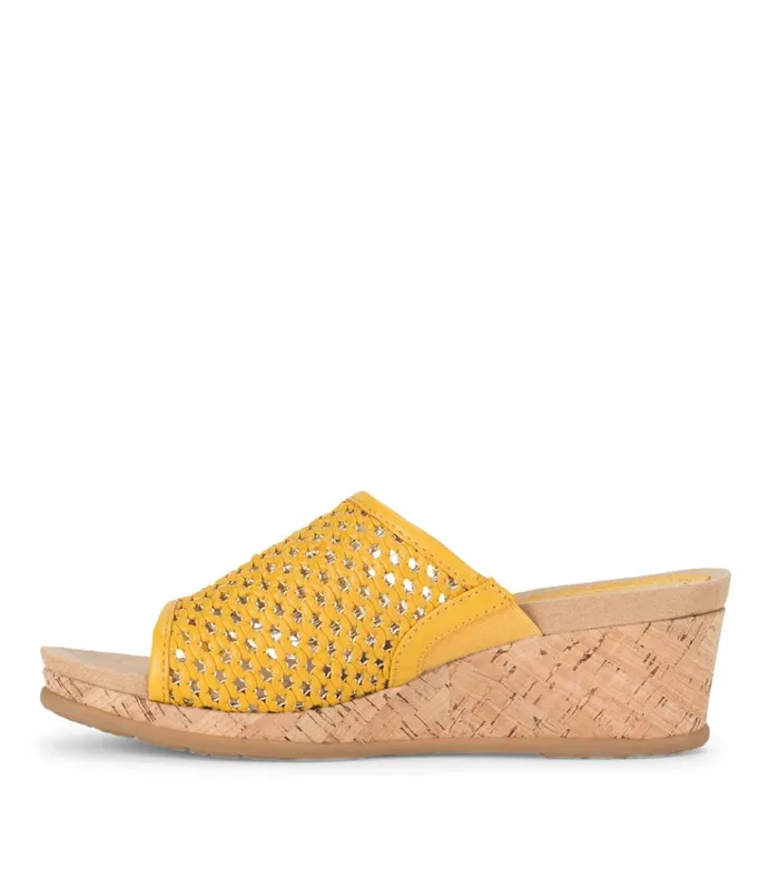 Women Flossey Wedge Slide Sandal Mellow Yellow Baretraps Slides and Slip On Sandals
