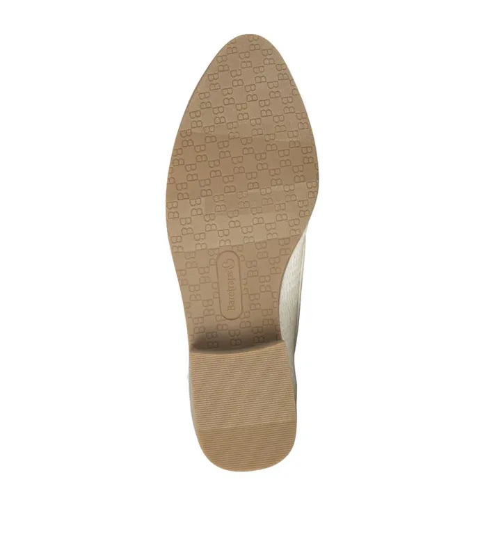 Women Hydie Loafer Cream Baretraps Dress Shoes