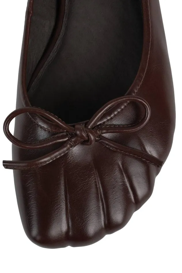 Women Jeffrey Campbell Ballet and MaryJane Footsy