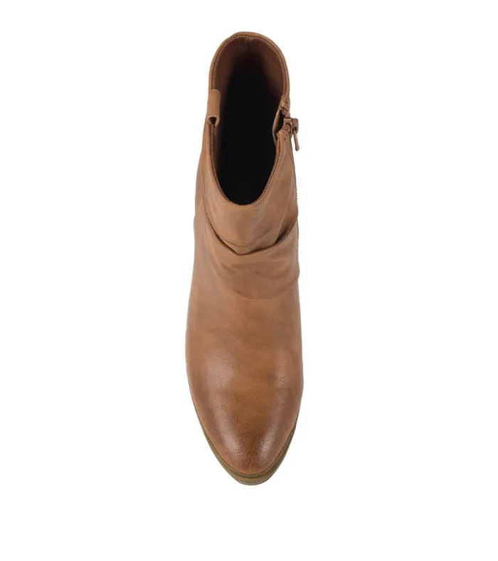 Women Katherine Block Heel Bootie Cognac Baretraps Booties