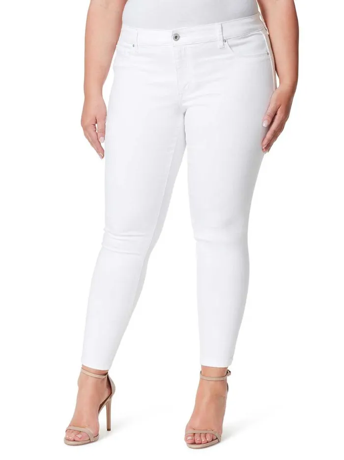 Women Kiss Me Skinny Jeans In White Jessica Simpson Bottoms