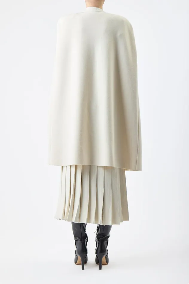 Women Knitwear Gabriela Hearst Eoin Knit Poncho In Ivory Wool
