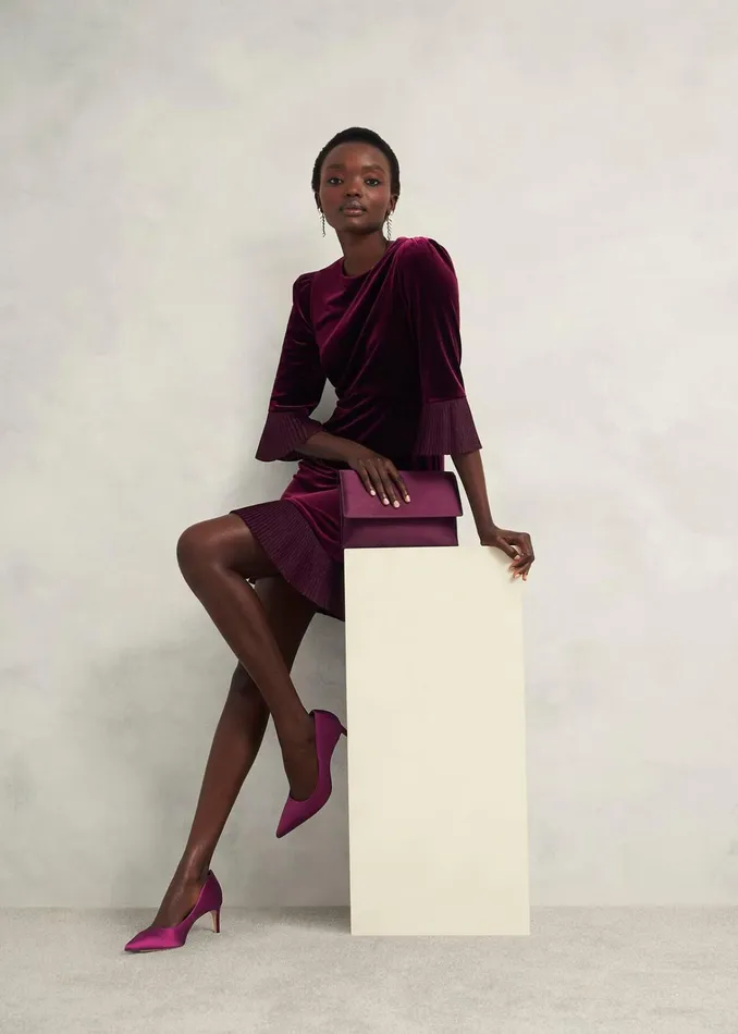 Women Leila Satin Courts Warm Plum Hobbs Heels
