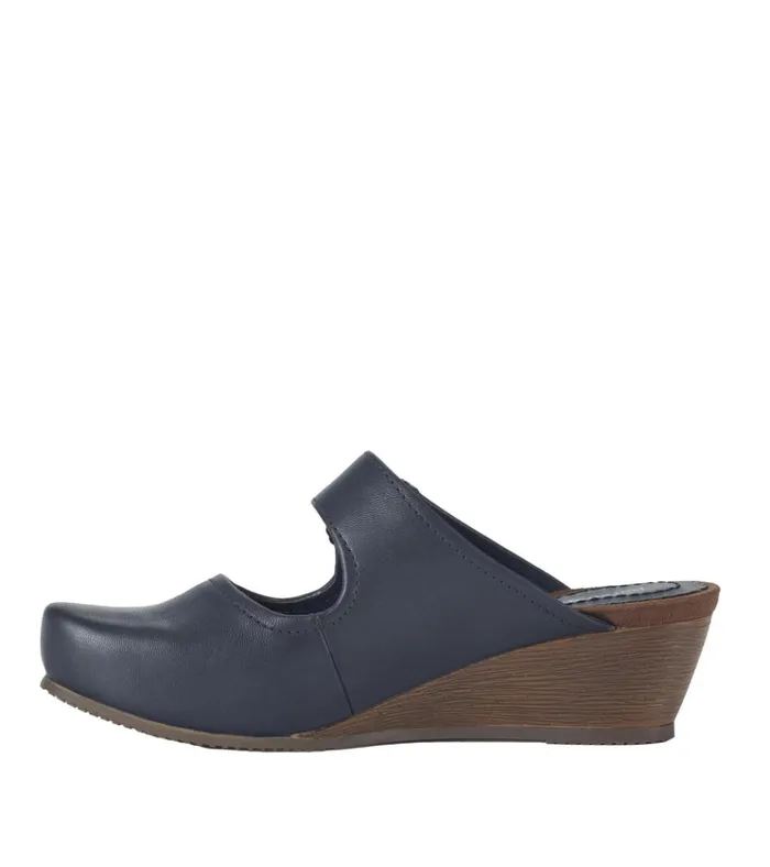 Women Luna Mary Jane Mule Midnight Baretraps Clogs and Mules