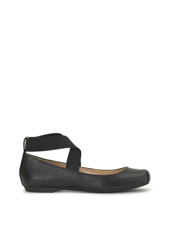 Women Mandalaye Ballet Flat In Black Jessica Simpson Flats