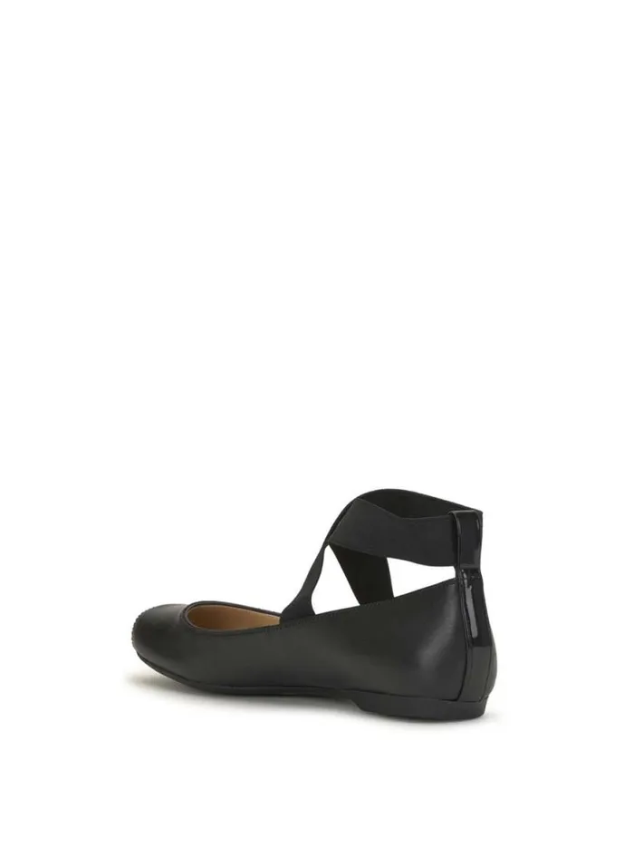 Women Mandalaye Ballet Flat In Black Jessica Simpson Flats