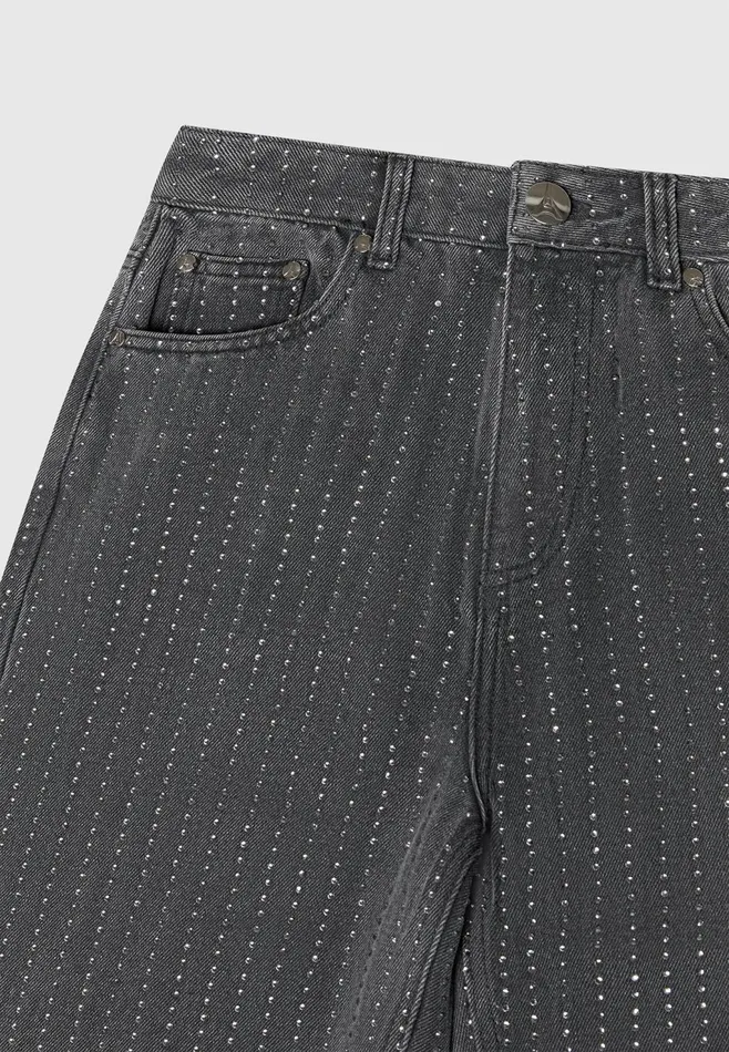 Women Manire De Voir Rhinestone Mom Jeans Washed Grey