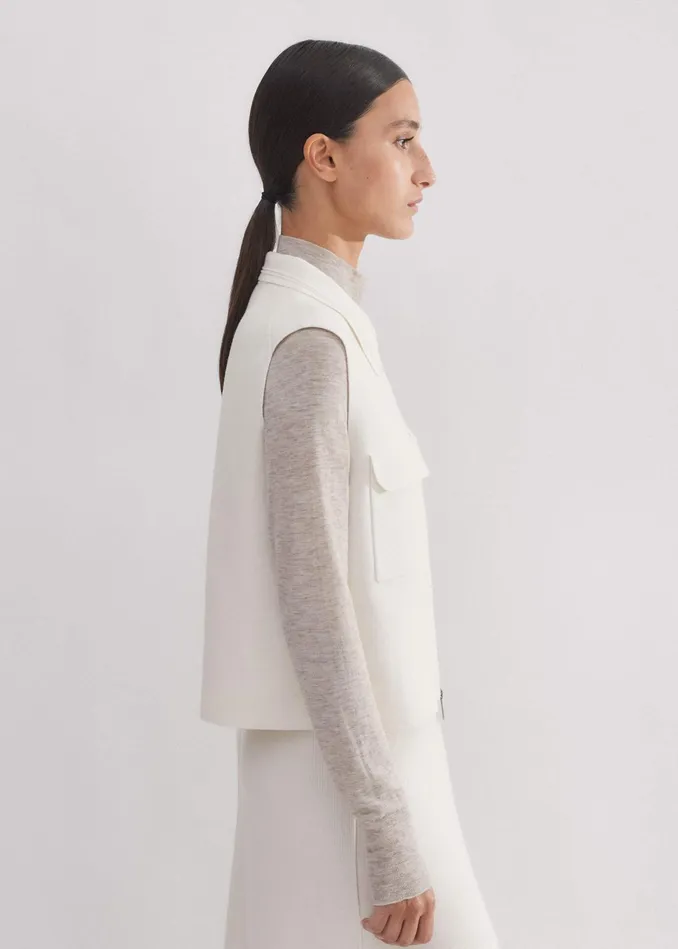 Women Milano Knit TwoWay Zip Layering Sweater Vest Cream MEEM