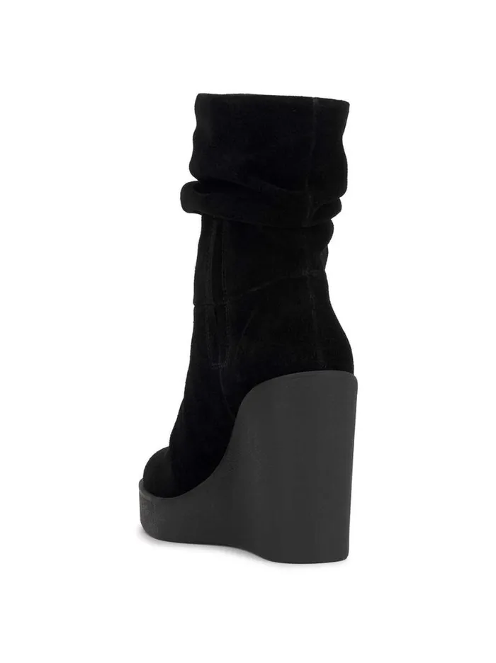 Women Mynette Slouch Wedge Bootie In Black Jessica Simpson Boots and Booties