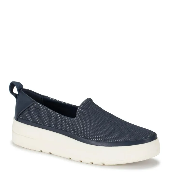 Women Nevin Slip On Sneaker Navy Blue Mesh Baretraps Flats and Loafers
