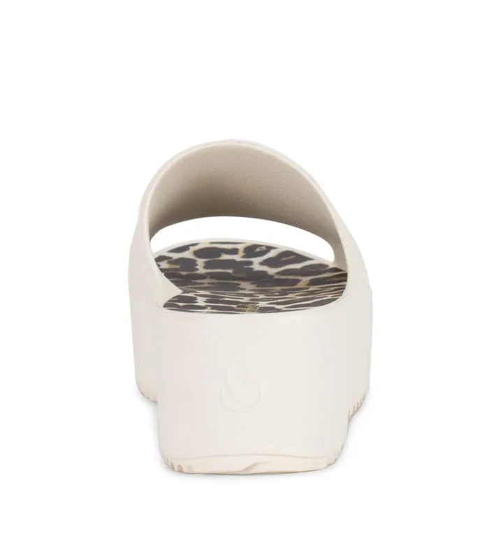 Women Parvati Platform Sandal Cream Baretraps Slides and Slip On Sandals