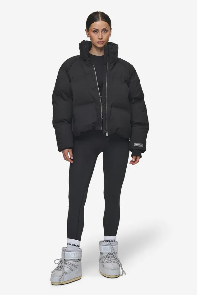 Women Pegador Jacken Henra Oversized Raglan Puffer Jacket Black