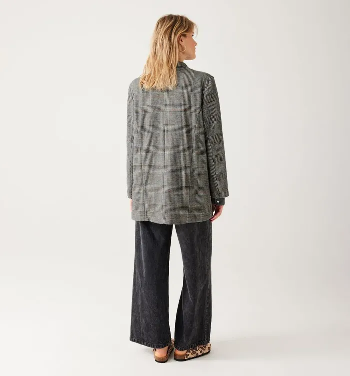 Women PrinceOfWales Check Jacket 8211 Black Checks Promod Jackets Women PrinceOfWales Check Jacket 8211 Black Checks Promod Jackets