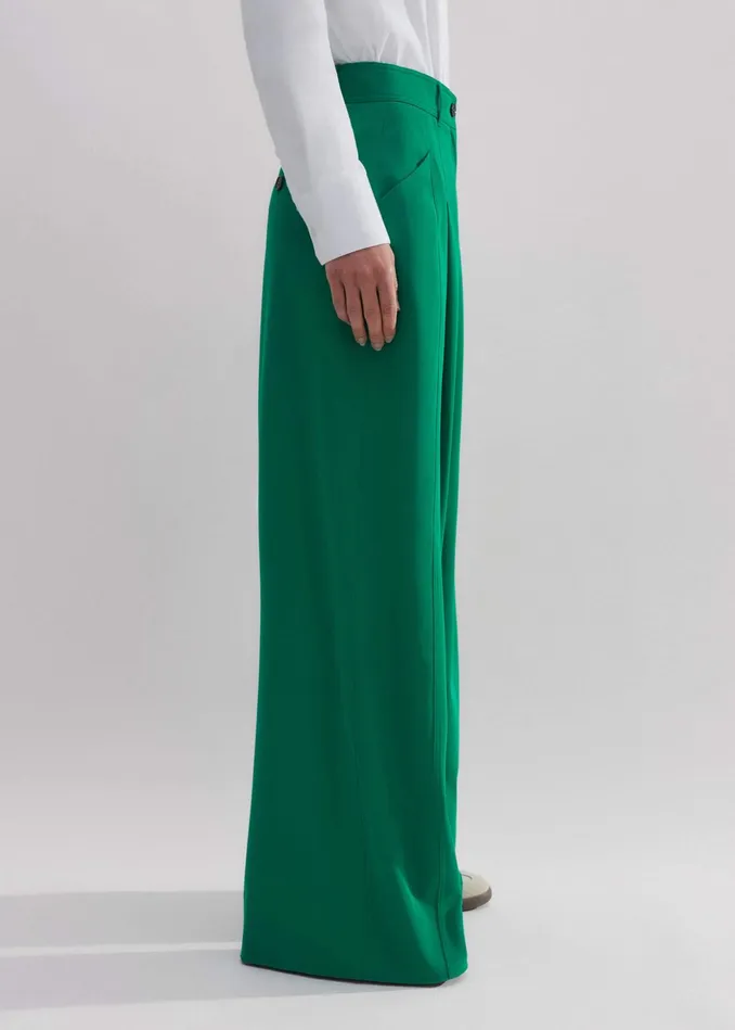 Women Regular WideLeg Pleat Front Pant Orchid Green MEEM