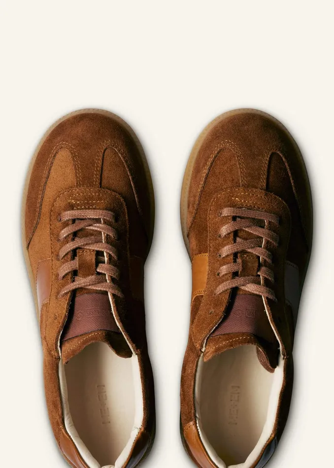 Women Retro Sneaker Tan MEEM