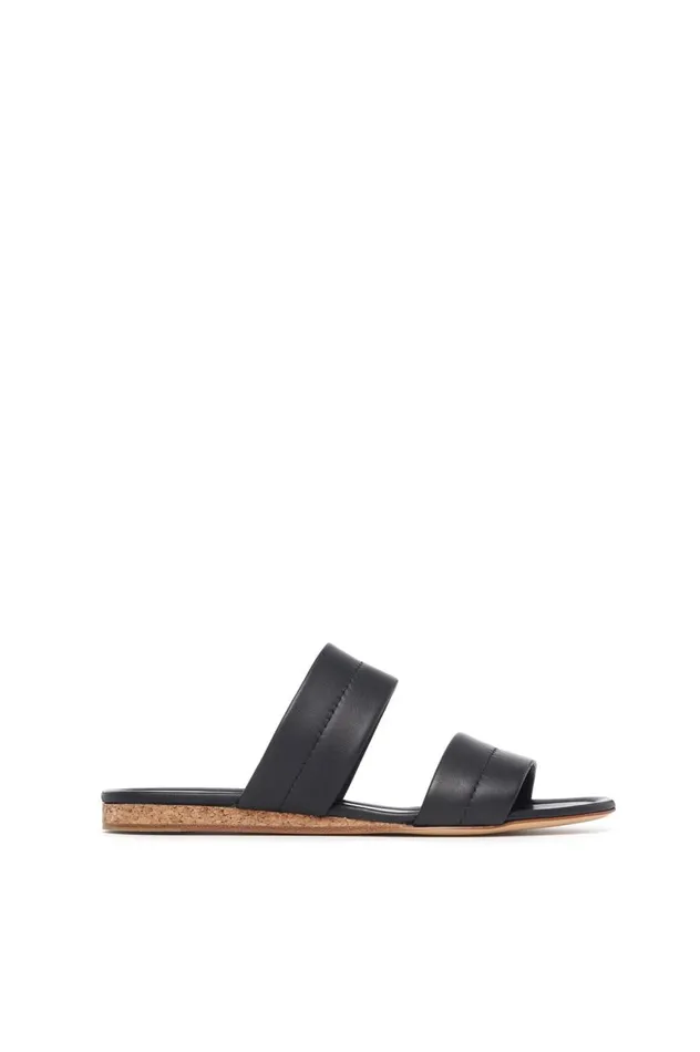 Women Sandals Gabriela Hearst Lora Flat Sandal In Black Leather