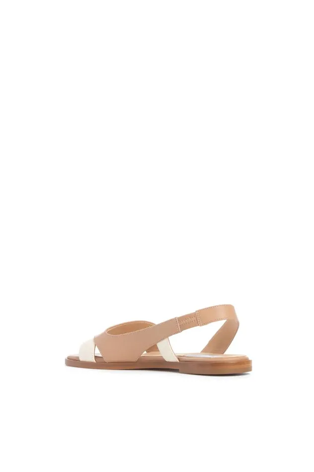 Women Sandals Gabriela Hearst Pippa Flat Sandal In Ivory and Nude Leather