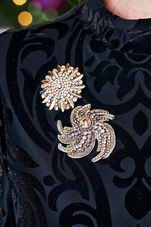 Women Swirl Around Burst Brooch Gold Soft Surroundings Jewelry Women Swirl Around Burst Brooch Gold Soft Surroundings Jewelry