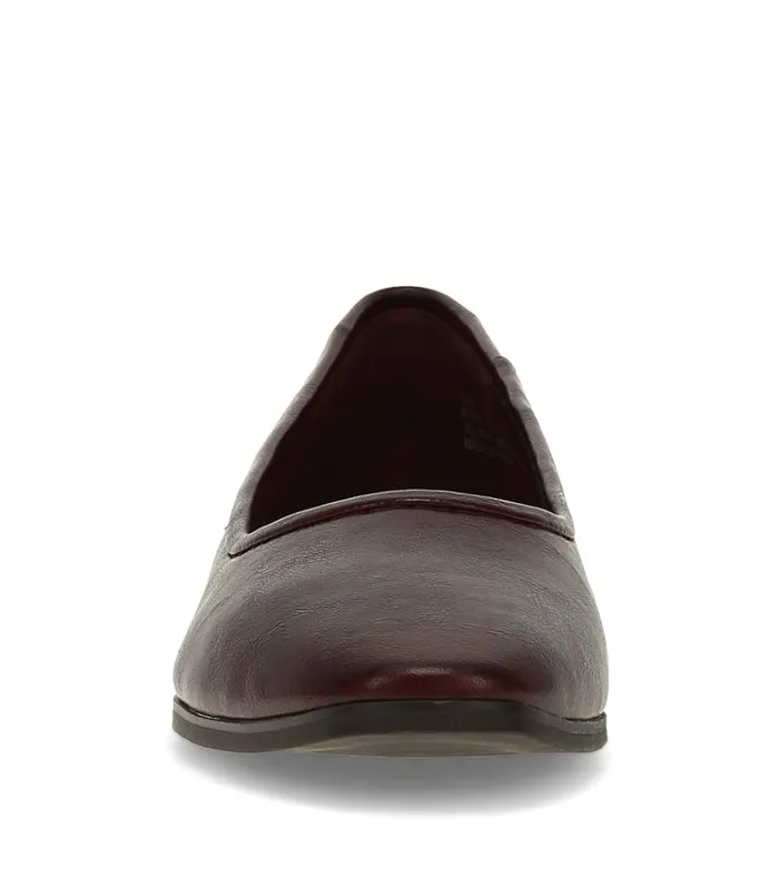Women Tania Casual Flat Bloodstone Baretraps Flats and Loafers