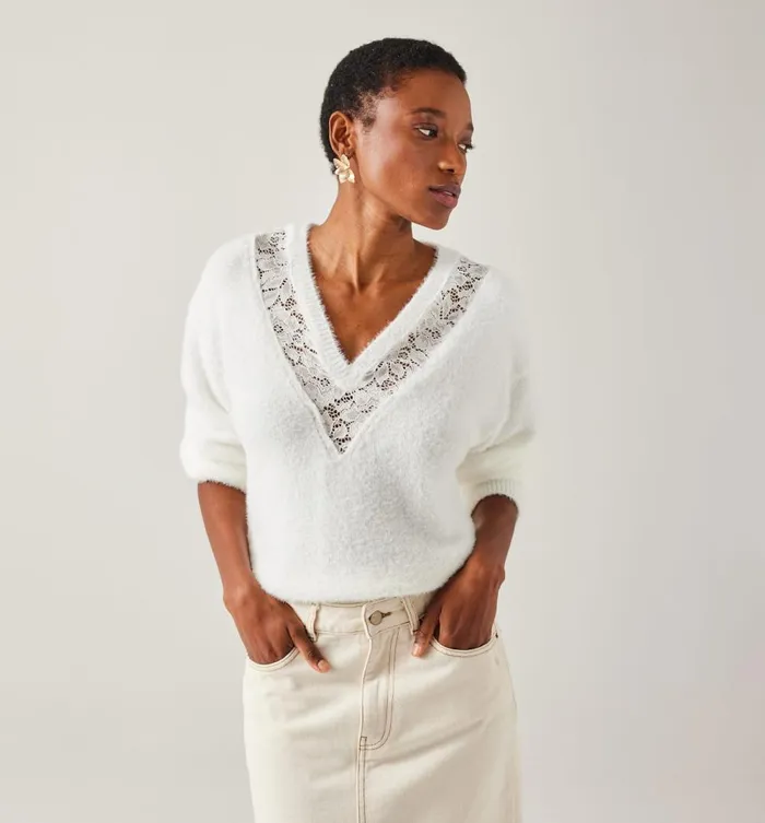 Women VNeck Jumper With Lace 8211 Ecru Promod Jumpers And Cardigans