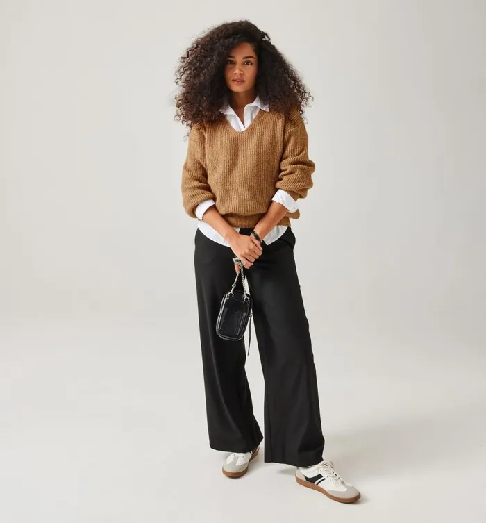 Women VNeck Ribbed Jumper 8211 Chestnut Brown Promod Jumpers And Cardigans Women VNeck Ribbed Jumper 8211 Chestnut Brown Promod Jumpers And Cardigans